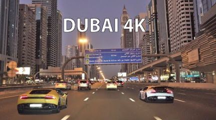 На машине в Дубае по центру города 4K 23